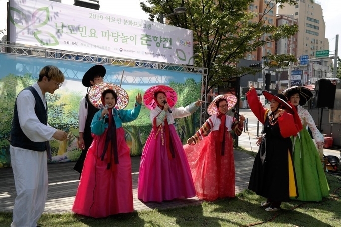 어르신문화나눔봉사단 성북문화원 희喜낙樂, 역곡문화의집 마당놀이공연 춘향전 활동