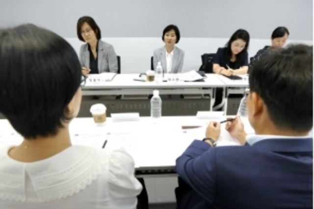 의료·요양·돌봄, 재택의료센터 본격 확충 모색