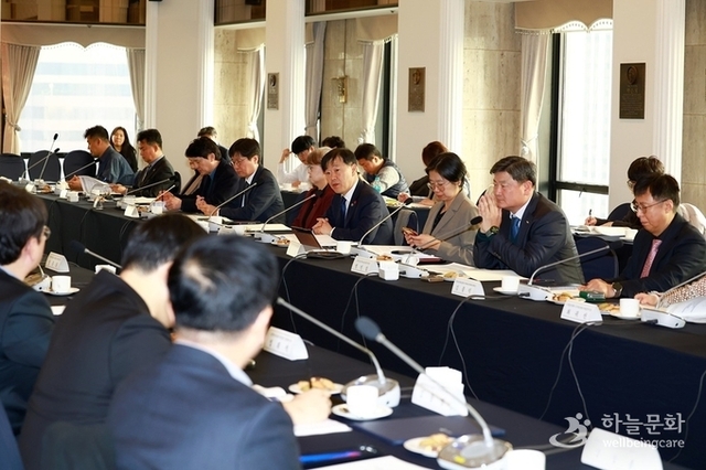 복지부, AI 기본의료 앞당긴다