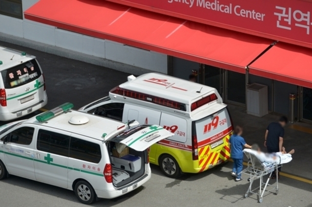 병원은 거부 이유 없다, '뺑뺑이 사망' 엄중 경고