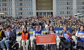 수혜자 아닌 권리 주체, '장애인권리보장법' 햇빛